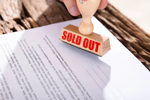 Sold Out Stamp On Document — Stock Photo, Image