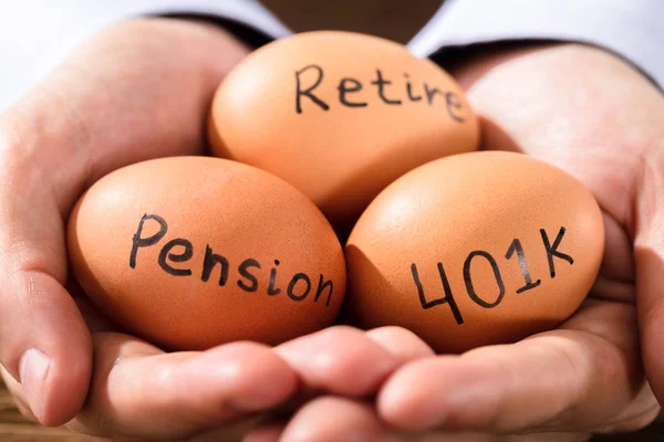 Ägg visar Pension Text — Stockfoto