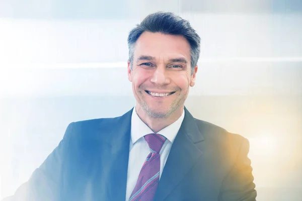 Smiling Businessman In Suit — Stock Photo, Image