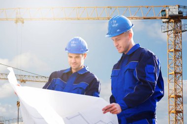 Mimarlar planları arıyorum