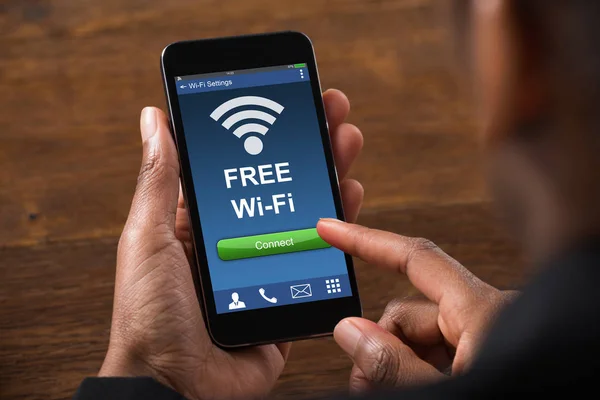 Persoon verbinding Wifi — Stockfoto