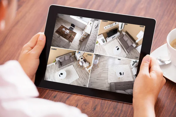 Ev güvenlik arayan kişi 