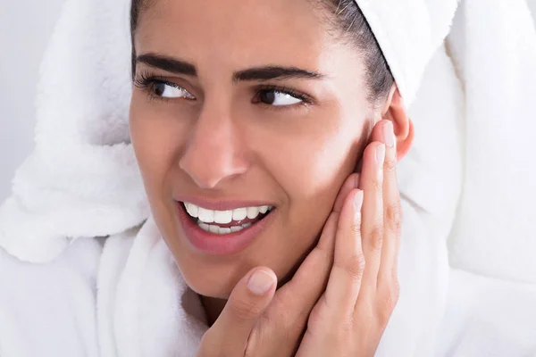 Young Woman Holding Toothache — Stock Photo, Image