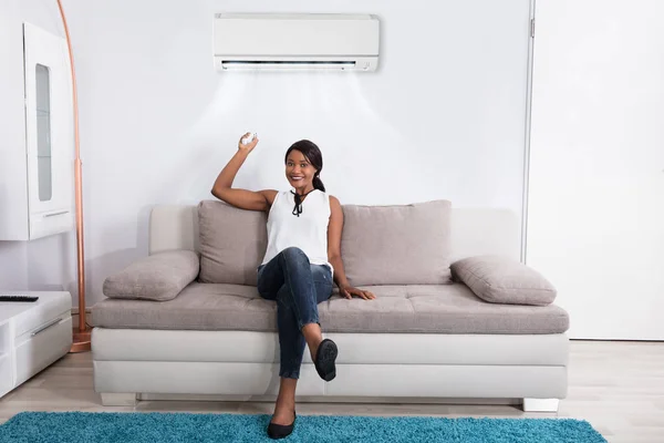 Légkondicionáló használatával nő — Stock Fotó