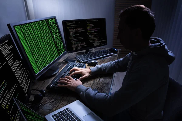 Hakerów kradzież informacji — Zdjęcie stockowe