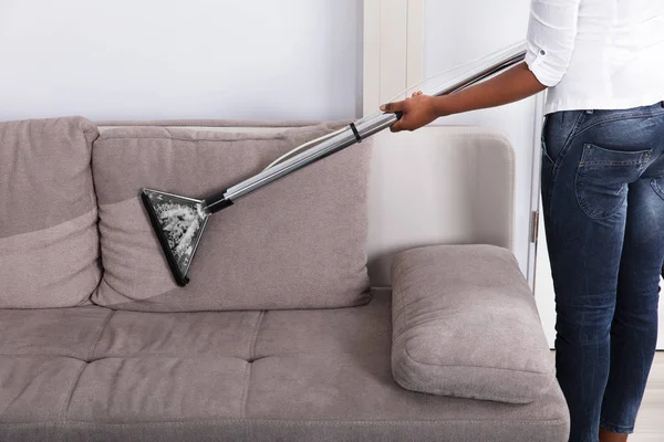 Housewife Cleaning Sofa — Stock Photo, Image