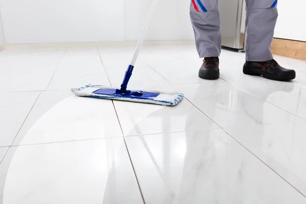 Worker Mopping Floor — Stock Photo, Image