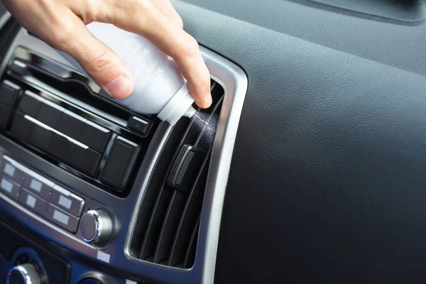Person Hand Cleaning Air Conditioner Bottle Car — Stock Photo, Image
