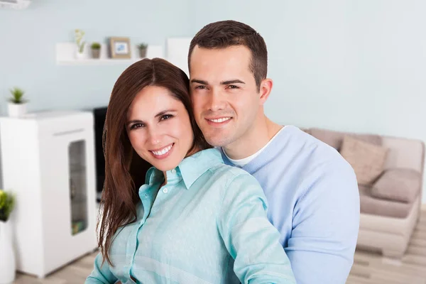 Portrait Happy Young Couple Home — Stock Photo, Image
