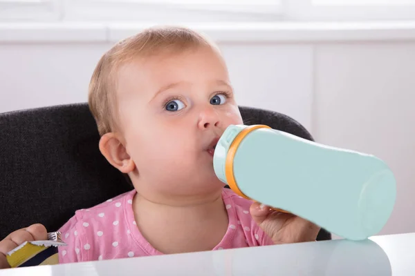 Close Cute Little Baby Girl Drinking Water Bottle — Stok Foto