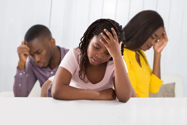 Parent Sitting Sofa Quarreling Loudly Girl Covering Her Ears — Stock Photo, Image