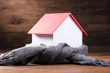Eşarp ev Model etrafında yükseltilmiş görünümünü ahşap tablo