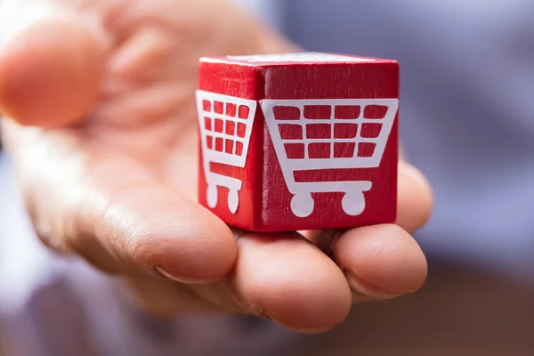 Close Person Hand Holding Wooden Block Shopping Cart Symbol — Stock Photo, Image