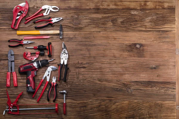 Verhoogde Weergave Van Verschillende Worktools Houten Bureau — Stockfoto