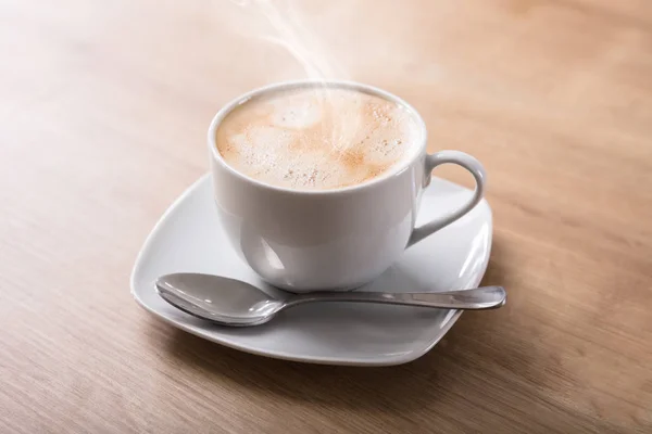 Erhöhter Blick Auf Heißen Kaffee Auf Holztisch — Stockfoto