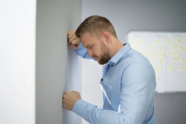 Portrait Disappointed Businessman Leaning Wall Office — Stock Photo, Image