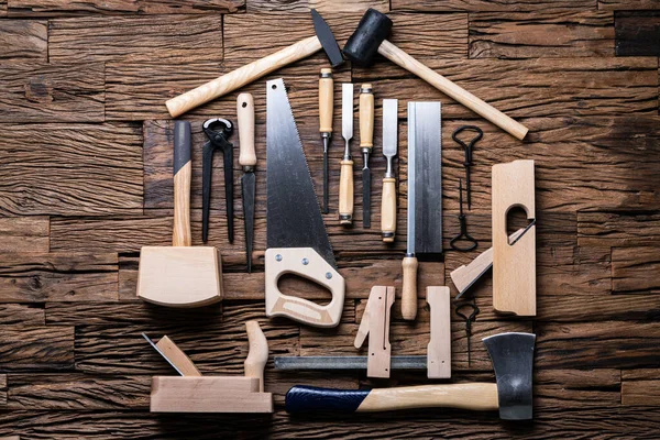 Várias Ferramentas Carpinteiro Forma Casa Deitado Mesa — Fotografia de Stock