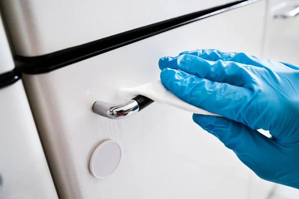 Man Wiping Cabinet Handle Kitchen Sanitizer Virus Infection — Stock Photo, Image