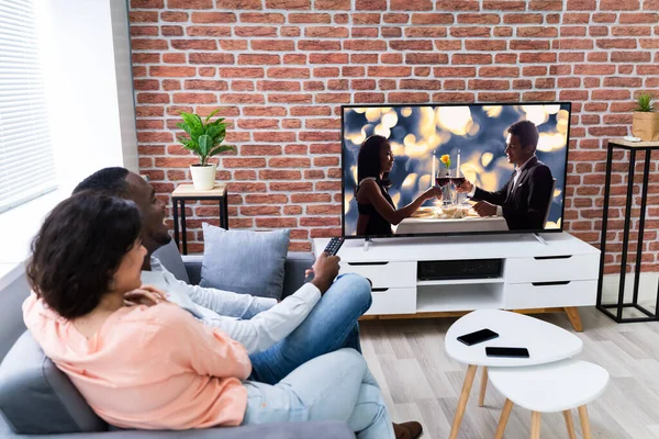 Rear View Couple Watching Movie Television Home — Stock Photo, Image