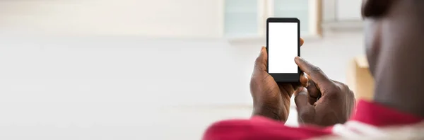 Afrikanische Hand Hält Handy Oder Handy — Stockfoto