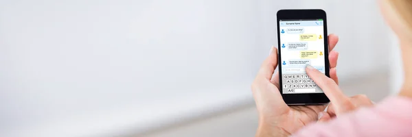 Person Holding Mobile Phone Hand Texting — Stock Photo, Image