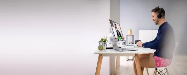 Trabajo Casa Desde Videoconferencia Con Ropa Interior — Foto de Stock