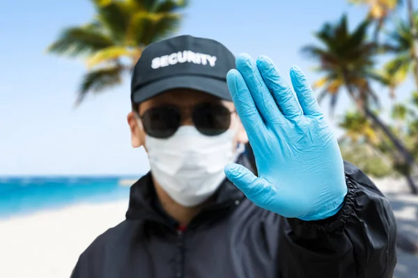 Охорона Безпеки Робить Зупинку Рукою Пляжі — стокове фото