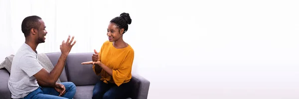 Lenguaje Signos Americano Africano Personas Sordas Que Comunican —  Fotos de Stock