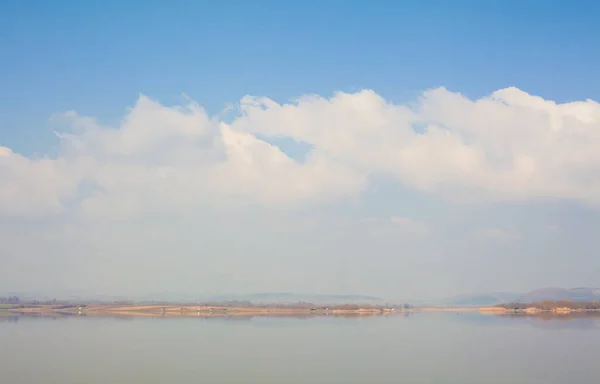 Lago e prati Astratto — Foto Stock