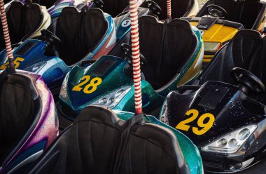 Luna Park eğlenceli otomobil