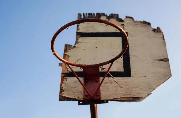 Velho basquete aro — Fotografia de Stock