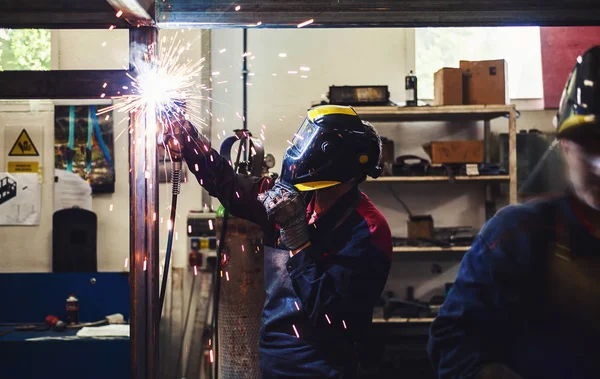 Welding And Grinding — Stock Photo, Image