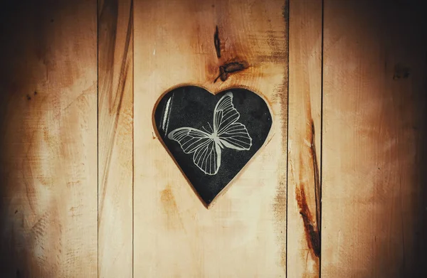 Formen på hjärtat och fjäril — Stockfoto