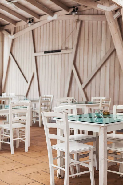 Wooden Chairs and Tables — Stock Photo, Image