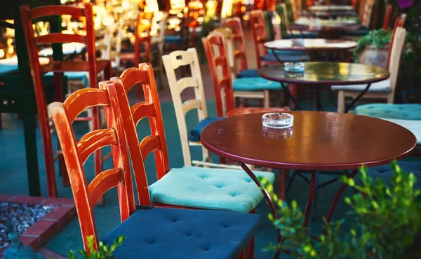 레스토랑의 다채로운의 자 — 스톡 사진