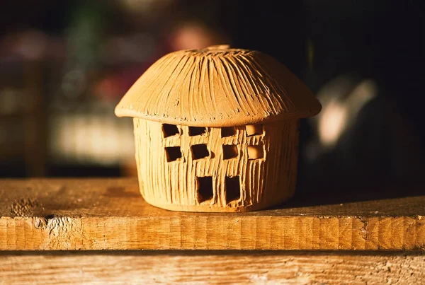 粘土の小さな家 — ストック写真