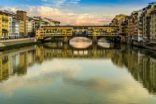 Ponte Vecchio, Florencia —  Fotos de Stock