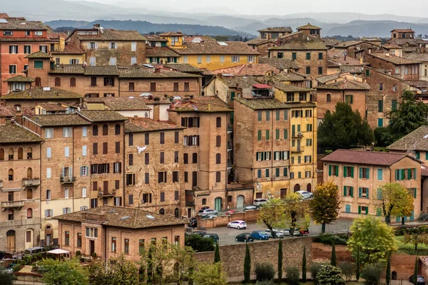 Siena wohngebäude — Stockfoto