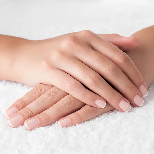Manicure mani donna — Foto Stock
