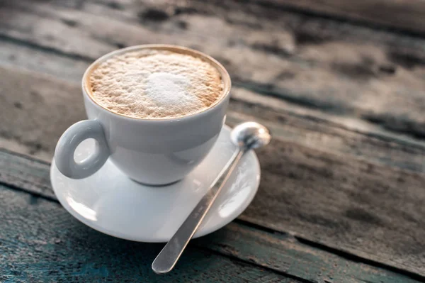 Tazza di cappuccino primo piano — Foto Stock