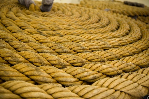 Corde torsadée en fibres naturelles — Photo