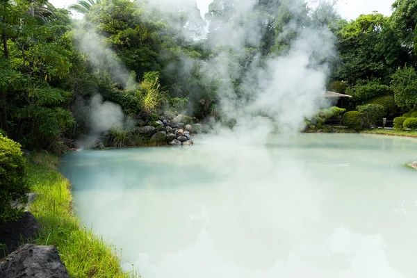 Shiraike Jigoku, hot springs — Stock Photo, Image