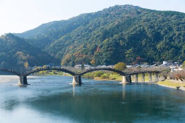 Japonya 'daki Kintai Köprüsü