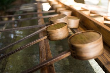 Japonca tapınak Japon Kepçeler