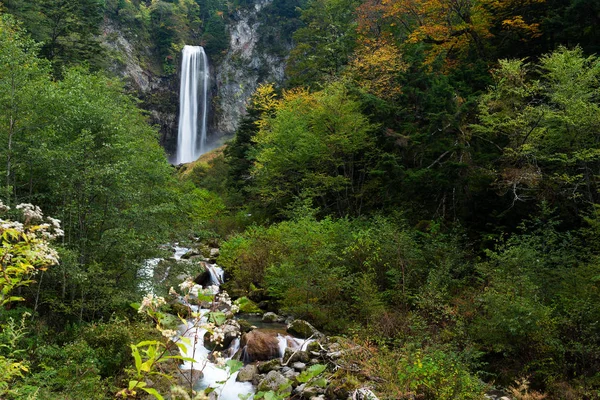 Vandfald efterår skov - Stock-foto