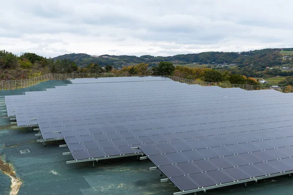 Colector solar en central eléctrica — Foto de Stock