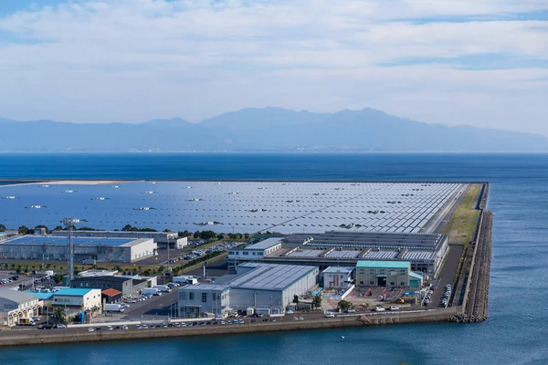 Impianto a energia solare — Foto Stock