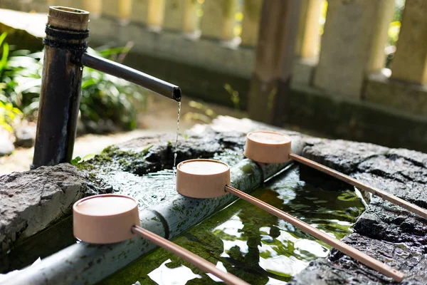 Cucharas de madera Japanes en el santuario — Foto de Stock