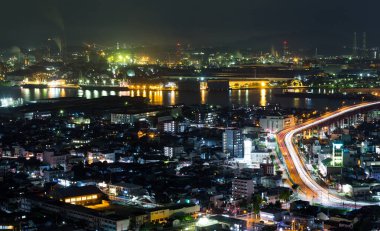 Kitakyushu, Japonya gece şehir 