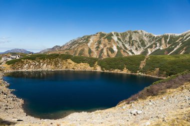 Mikurigaike gölet Toyama Tateyama dağ aralığında
